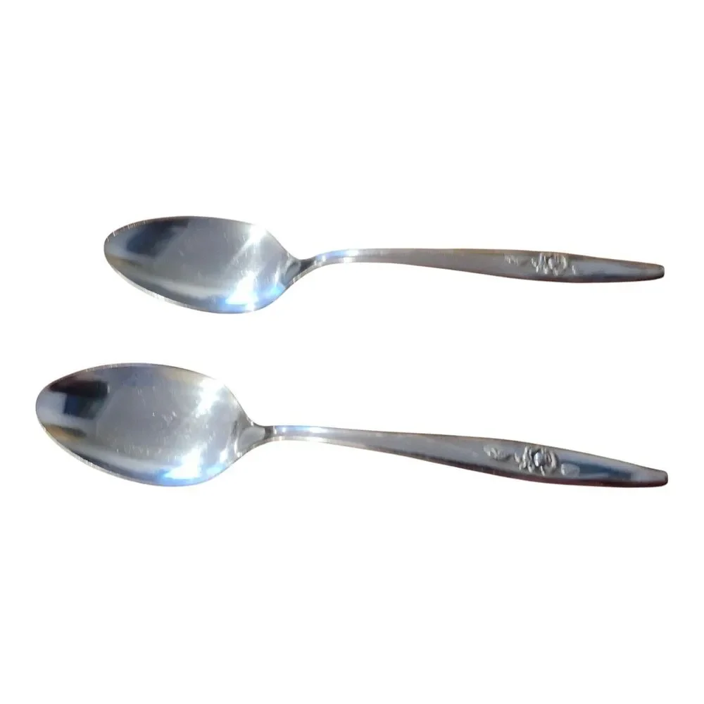 2- Oneida LASTING ROSE Serving Spoons Oneidacraft Deluxe‎ Stainless